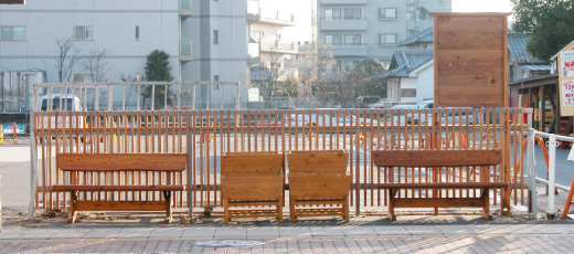 掲示板、ベンチ（背もたれあり）、プランターカバー